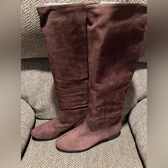 Ralph Lauren Suede Knee - High Flat Boot - Picture 2 of 11